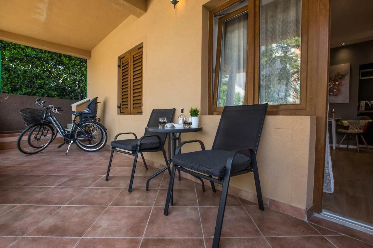 Exclusive City Center Apartment With Garden Rovinj 0*,  Kroatien